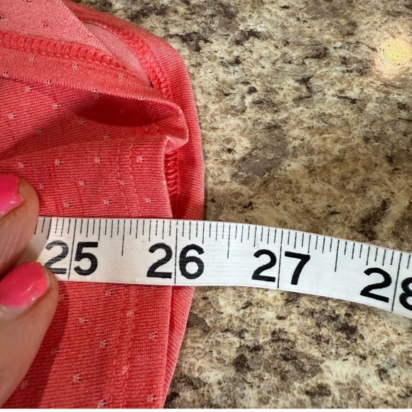 The North Face Vibrant Pink Tank Top - Picture 7 of 9